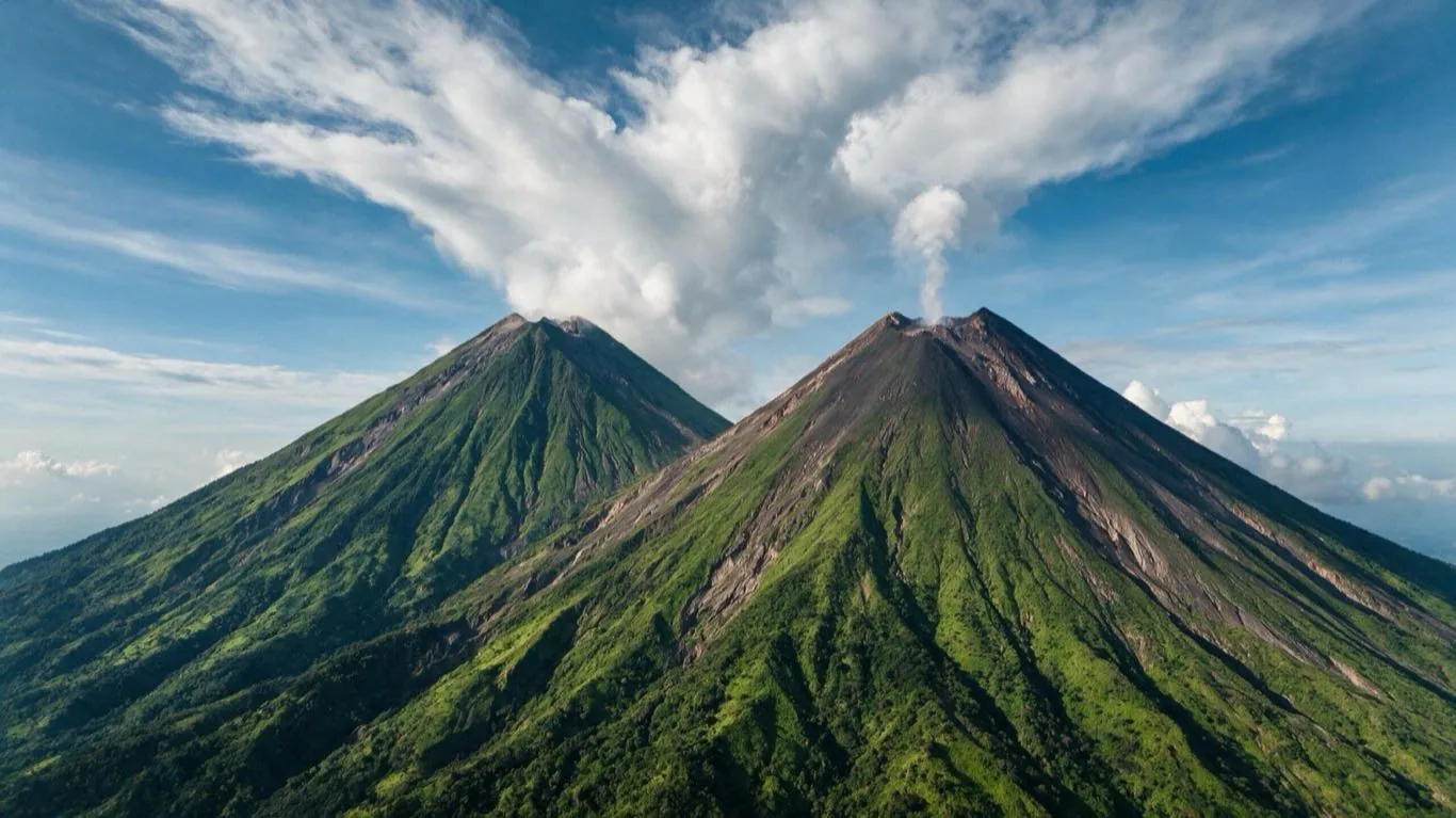 Volcán de Fuego y Acatenango de día · Tour a Guatemala con Transtour