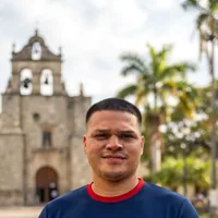 Carlos Navarro, guía · nicaragua y panamá de Go Travel Transtour