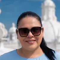 Jackie Velázquez, guía · supervisora de tours premium · encargada de cobros de Go Travel Transtour